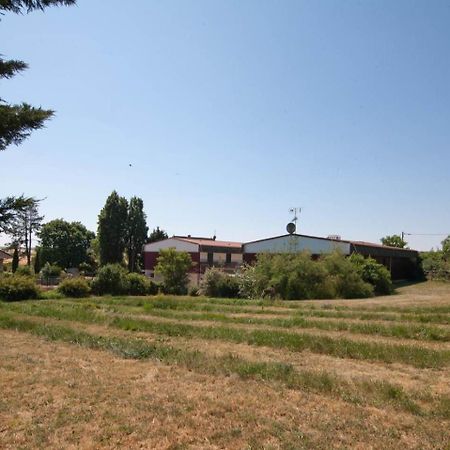 Le Magiot Hotel Montliot-et-Courcelles Kültér fotó