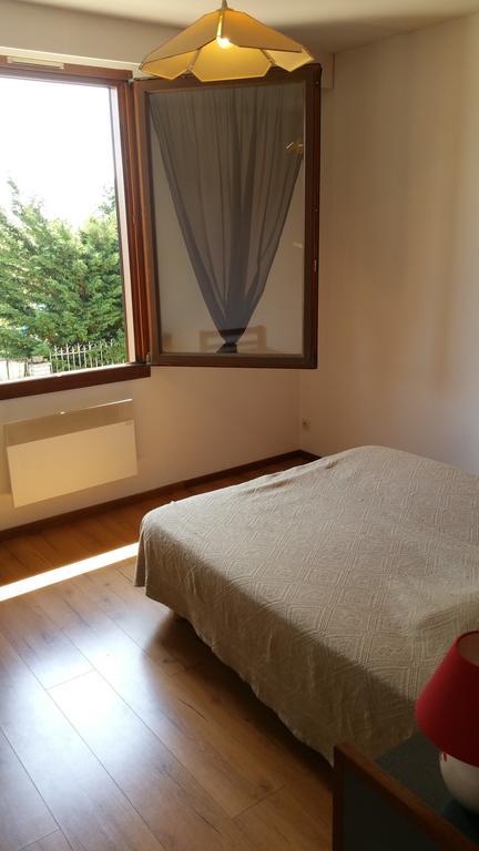 Le Magiot Hotel Montliot-et-Courcelles Szoba fotó