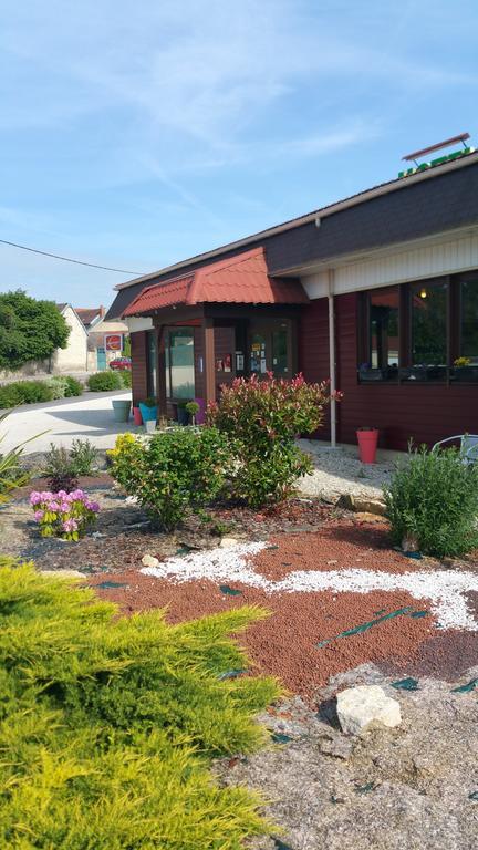 Le Magiot Hotel Montliot-et-Courcelles Kültér fotó