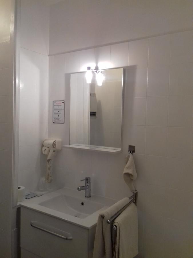 Le Magiot Hotel Montliot-et-Courcelles Kültér fotó