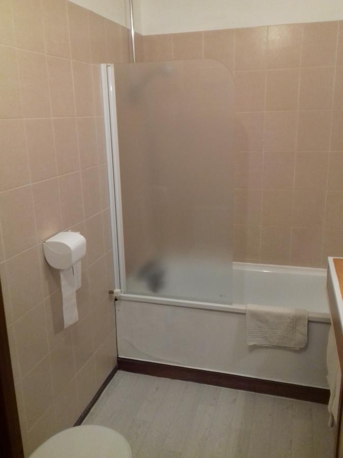 Le Magiot Hotel Montliot-et-Courcelles Kültér fotó